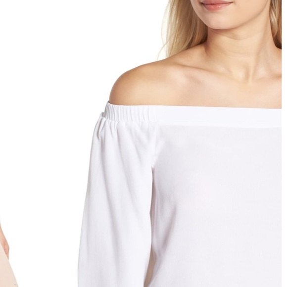 Soprano Bubble Sleeve off the Shoulder Top - Large - Picture 3 of 4